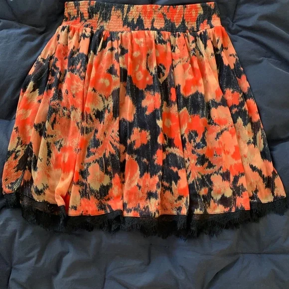 INC Skater Skirt size small - Picture 3 of 8